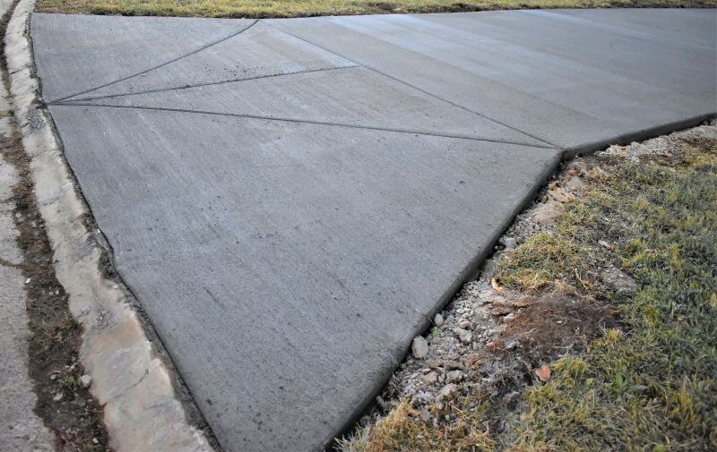 Sidewalk Concrete Sealing