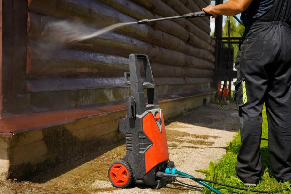 Wood House Exterior Cleaning in Abilene